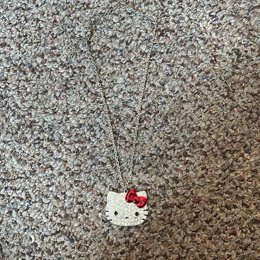 Hello Kitty necklace